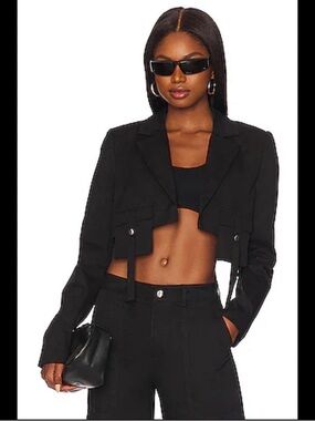 Cropped Black Women's Blazer Jacket - Modern Tailored Crop